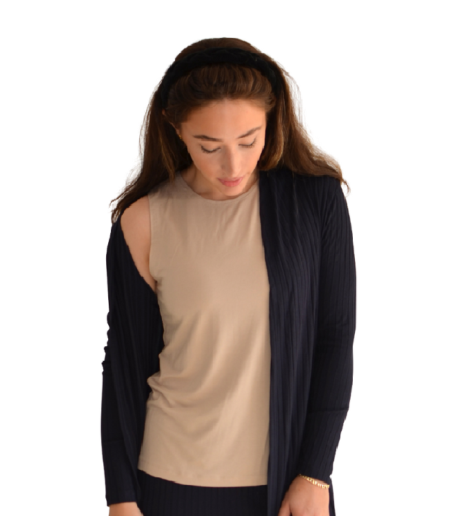 Premium Sleeveless Layering Tank Top with Full Shoulder Coverage