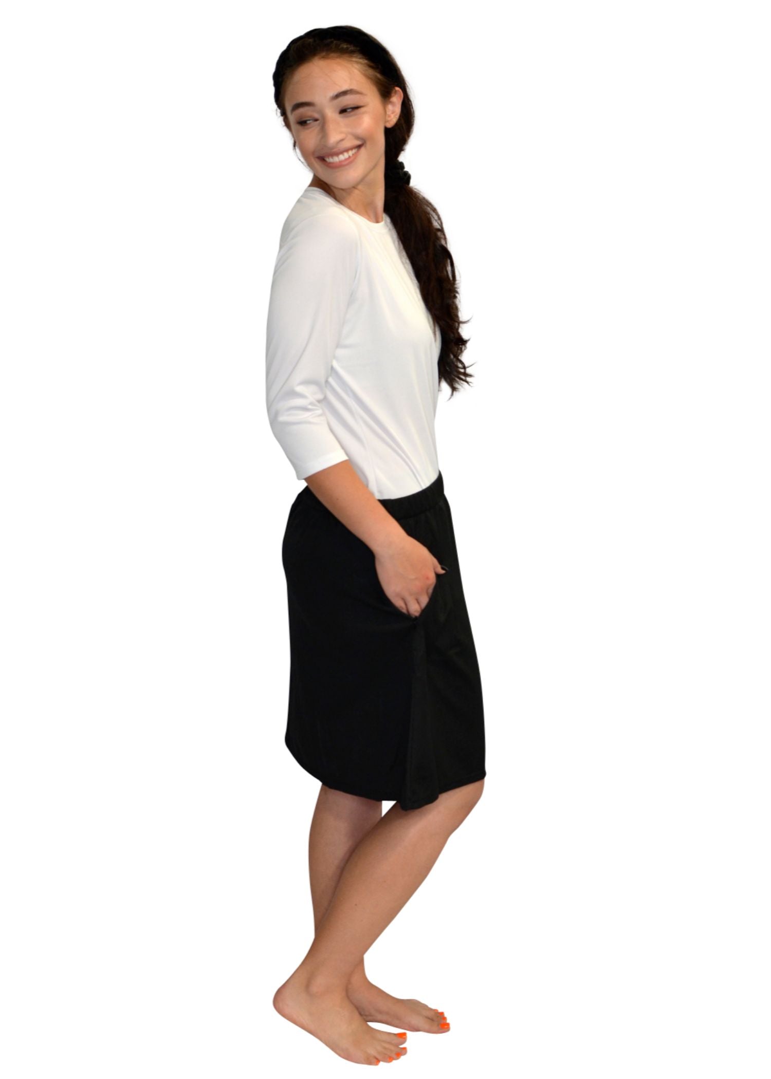 Modest Athletic Moisture-Wicking Performance Top with 3/4 Sleeves