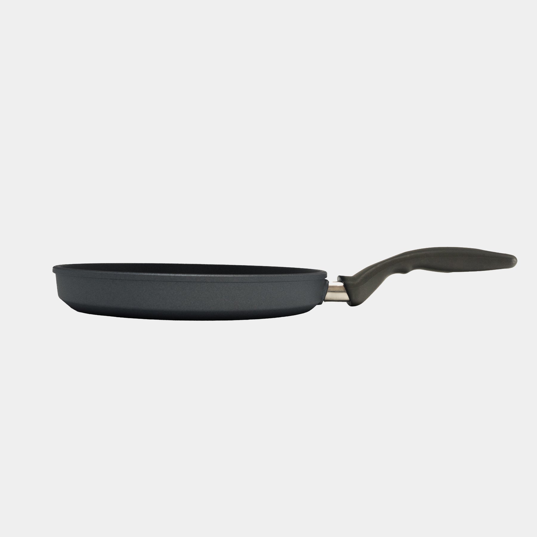 HD Nonstick 10.25" Plett Pan | Made in Switzerland