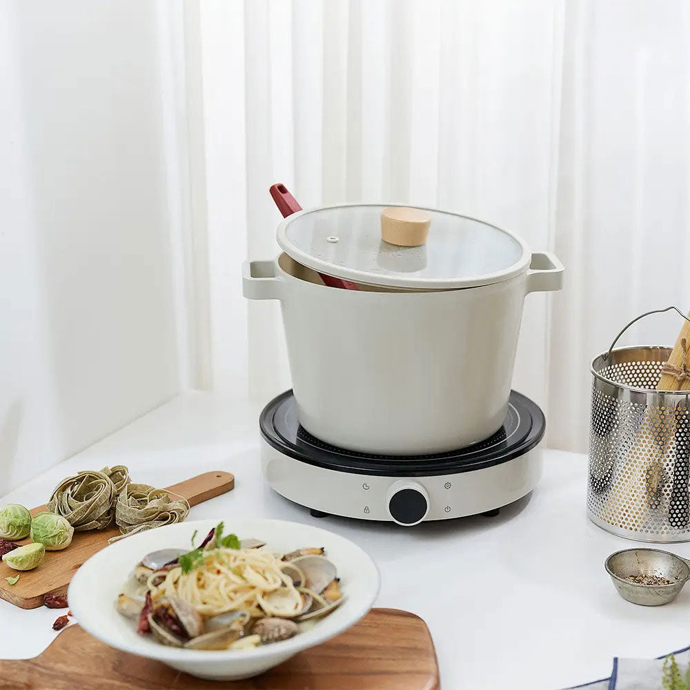 Fika 9" Stock Pot