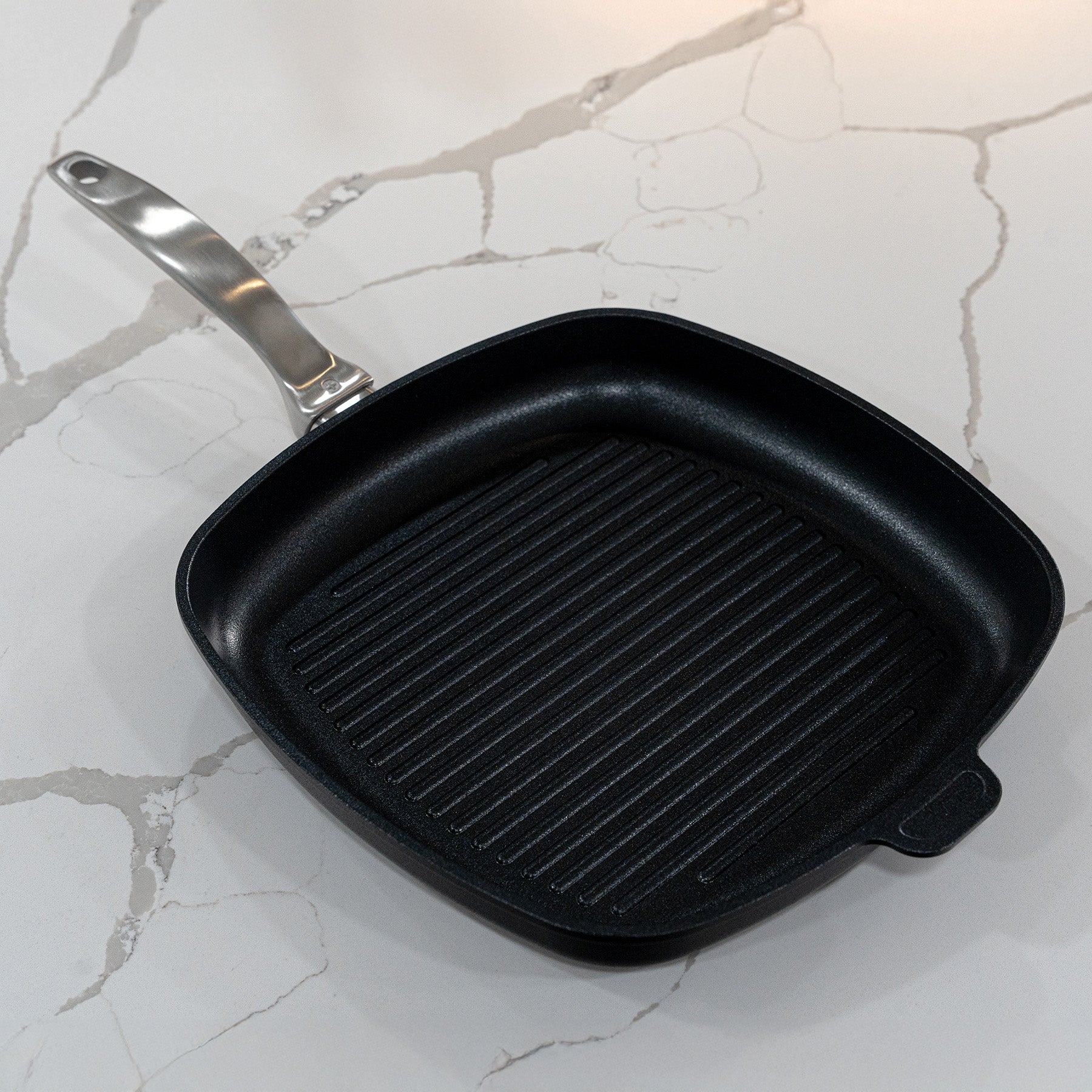 CHD Nonstick 11" x 11" Square Grill Pan | Made in Switzerland