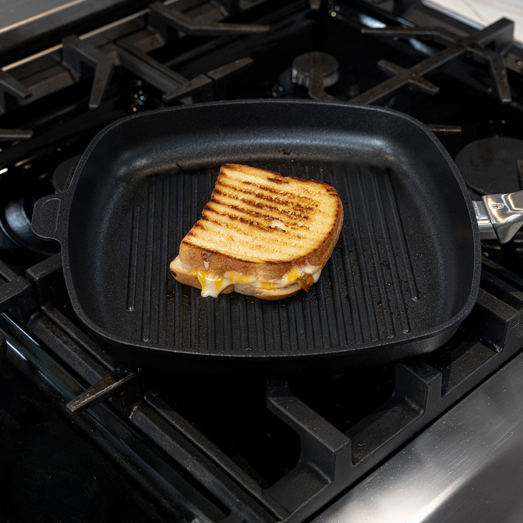 CHD Nonstick 11" x 11" Square Grill Pan | Made in Switzerland