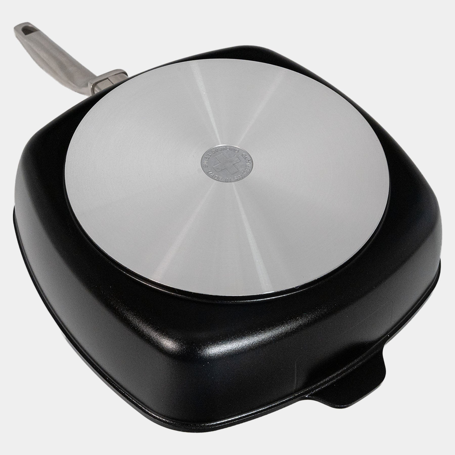 CHD Nonstick 11" x 11" Square Saute Pan with Glass Lid | Made in Switzerland