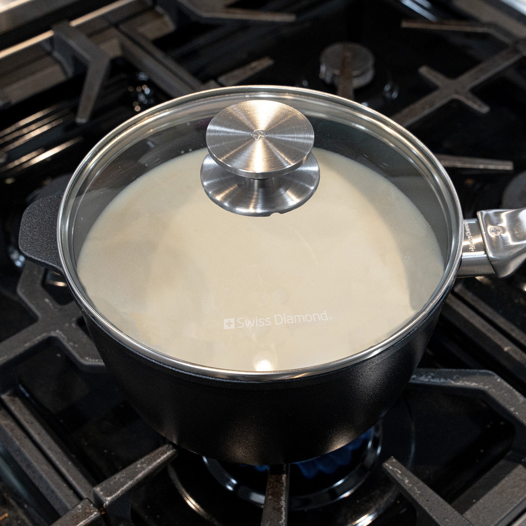CHD Nonstick Saucepan with Glass Lid | Made in Switzerland