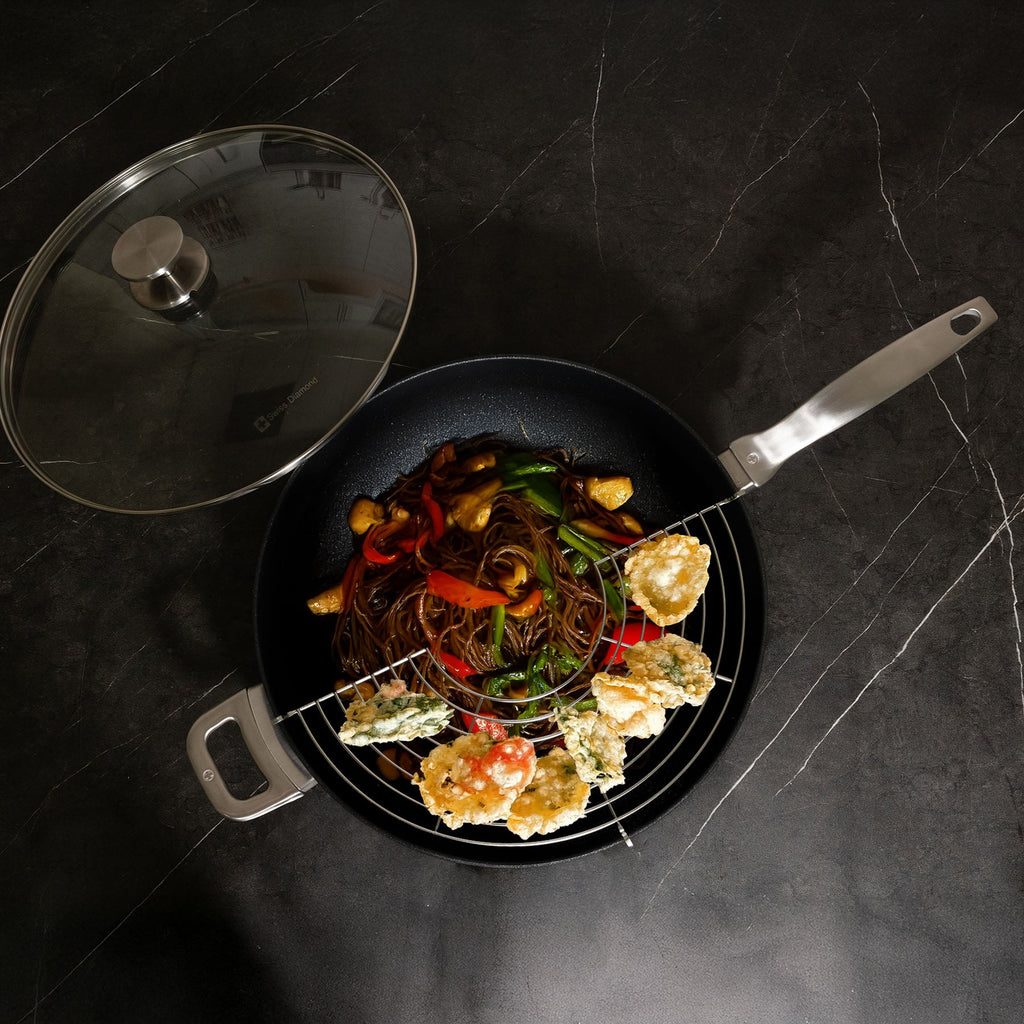 CXD DOU Ceramic Nonstick  Wok with Lid and Rack - 12.5" (32 cm), 5.3 QT (5 L) | Made in Switzerland