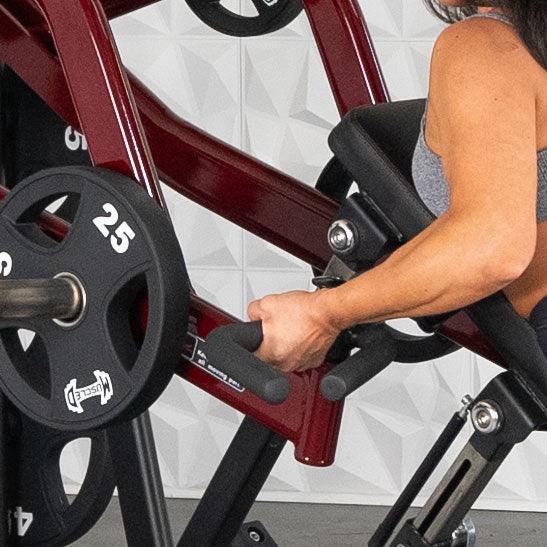 Muscle D Fitness Pro Strength Dynamic Row | Plate-Loaded Back Machine