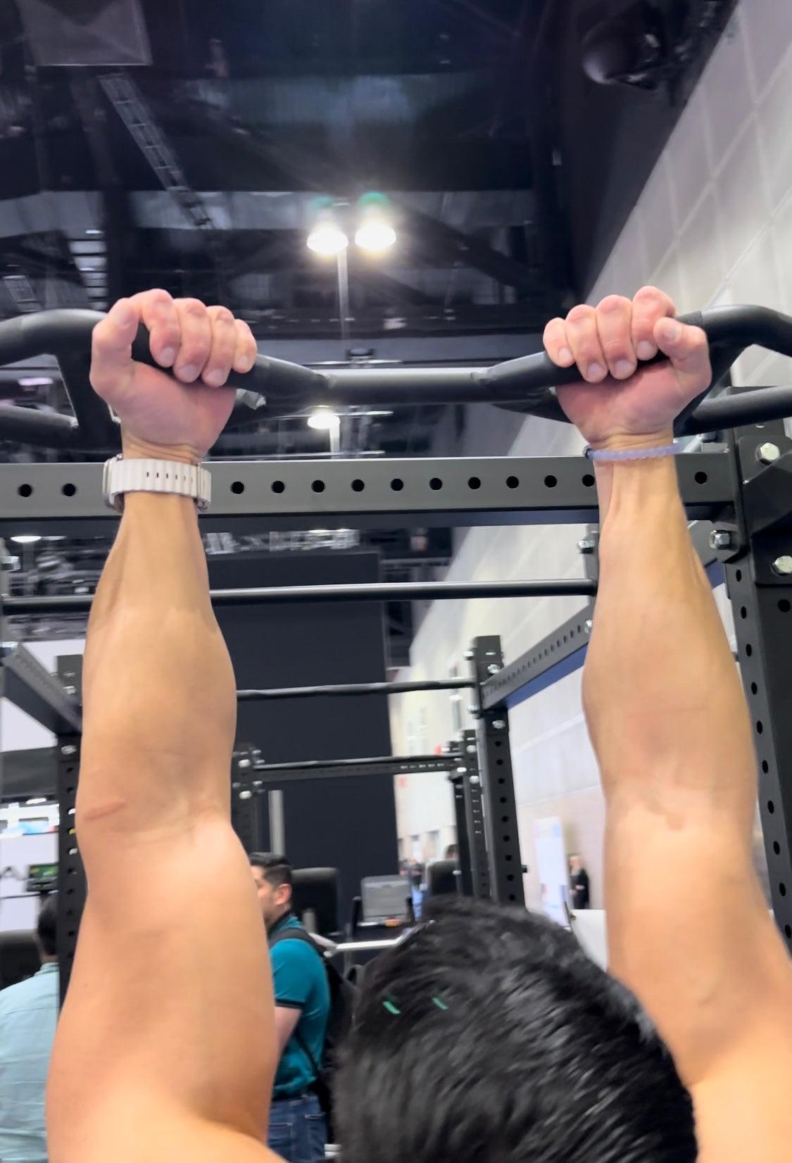 TGrip Commercial 14' Low Profile Wall Mount Rig Complete Weight Set - 3x3 Steel - Functional Multi-Grip Pull-Up - Sandwich Style J-Hooks