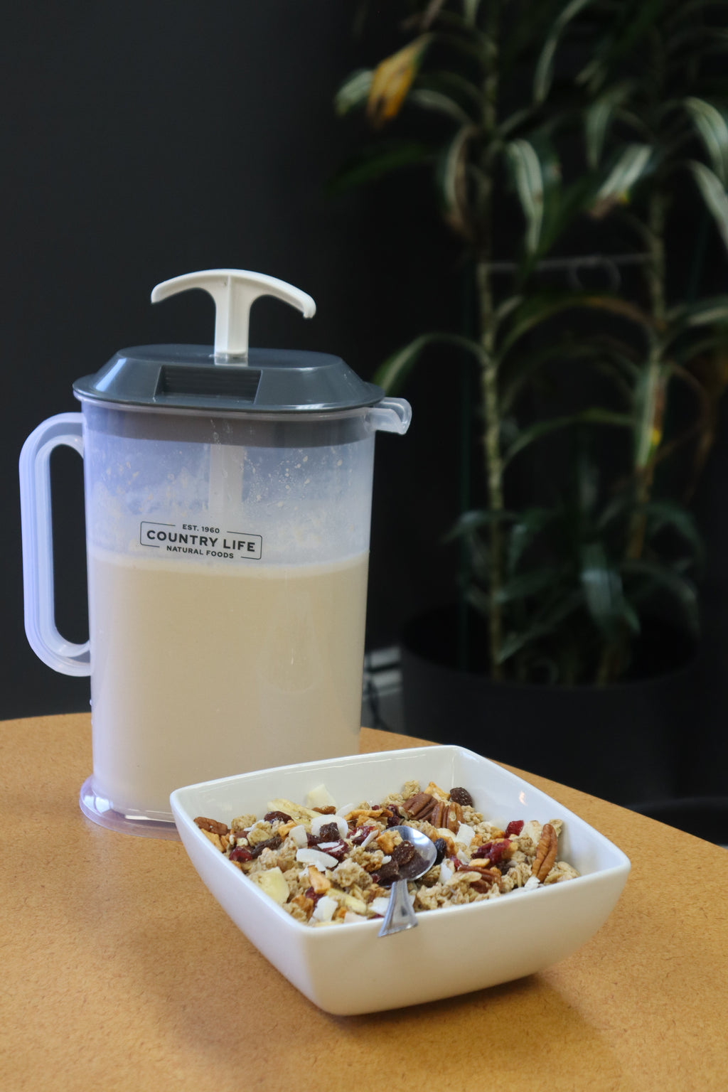 Mixing Pitcher, 2 Liter