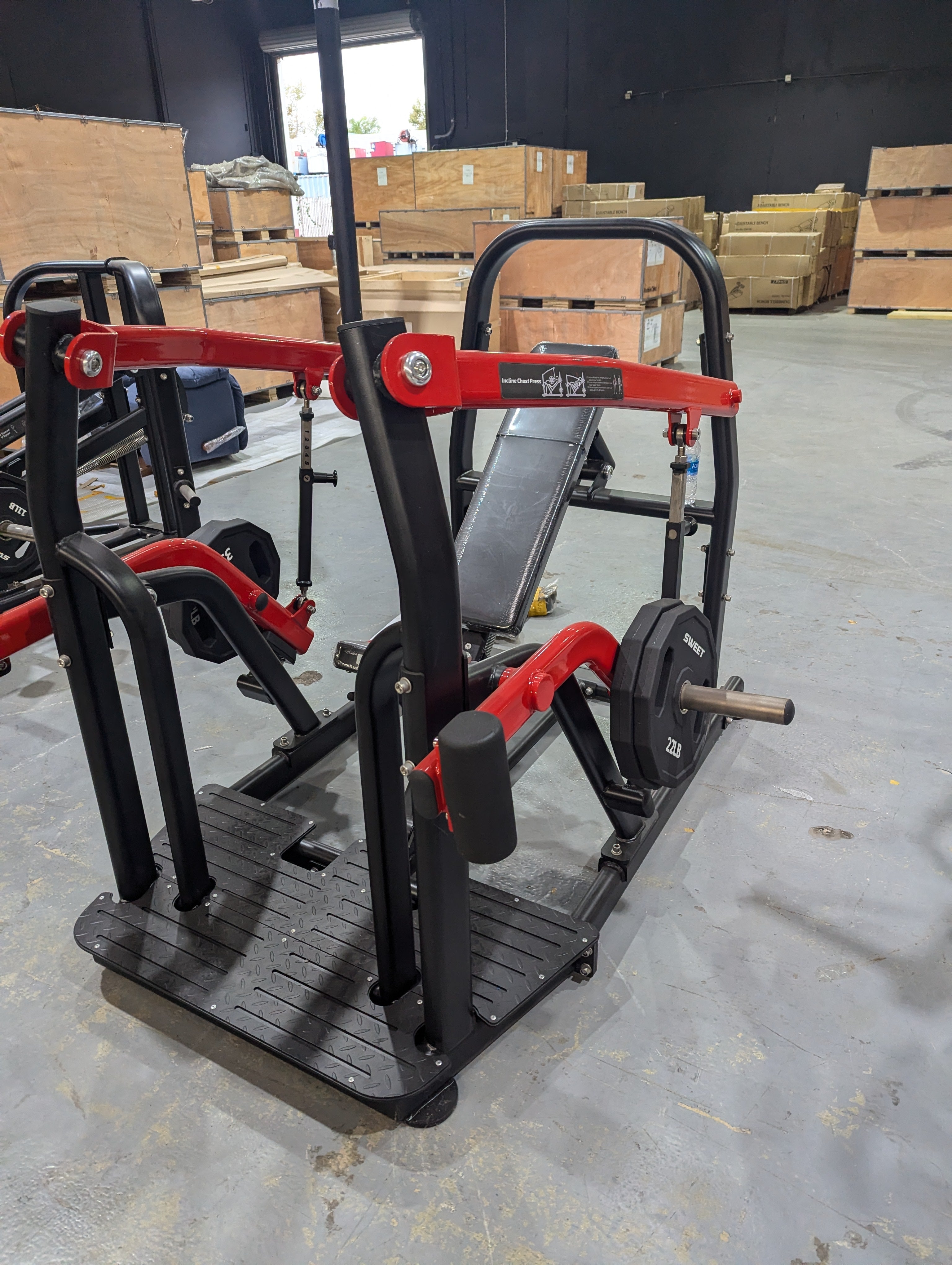 Muscle D Pro Strength Iso-Lateral Incline Press – Plate Loaded