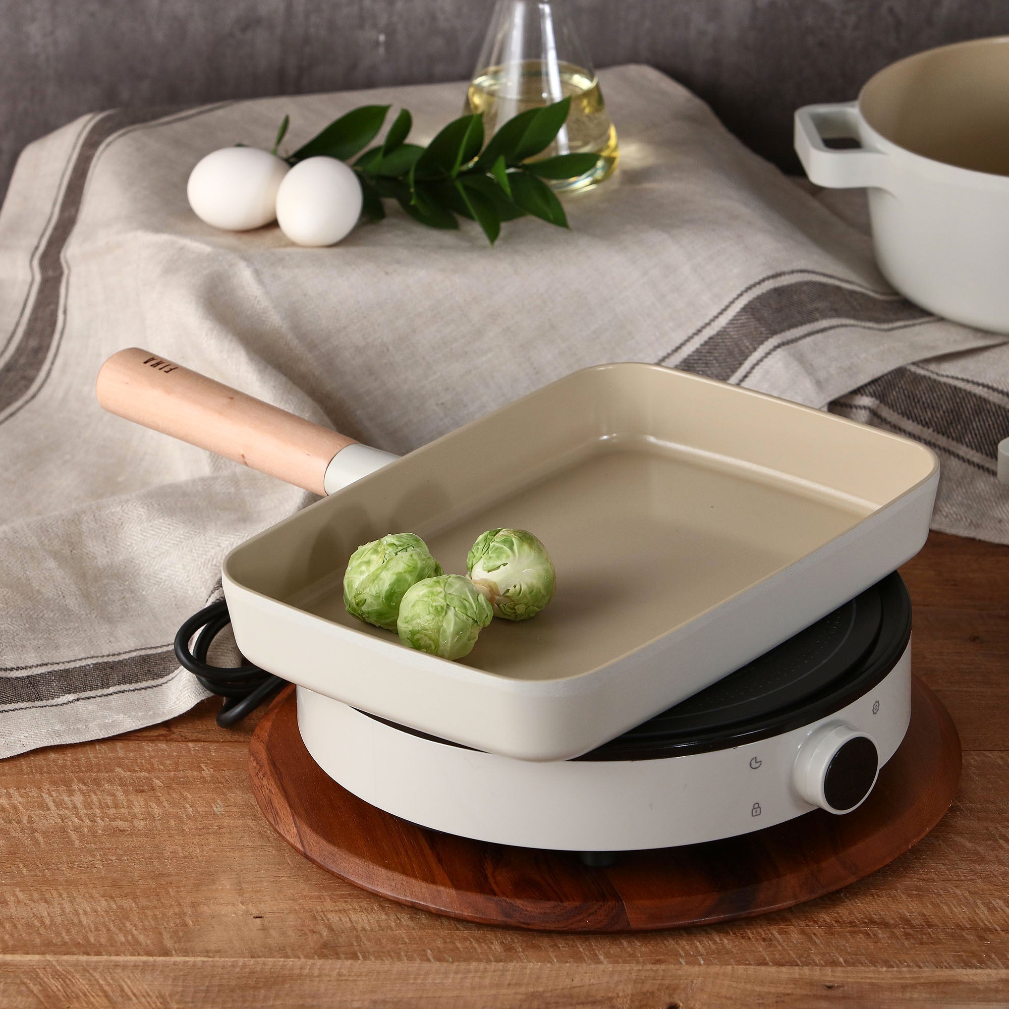 Fika 11" Fry Pan
