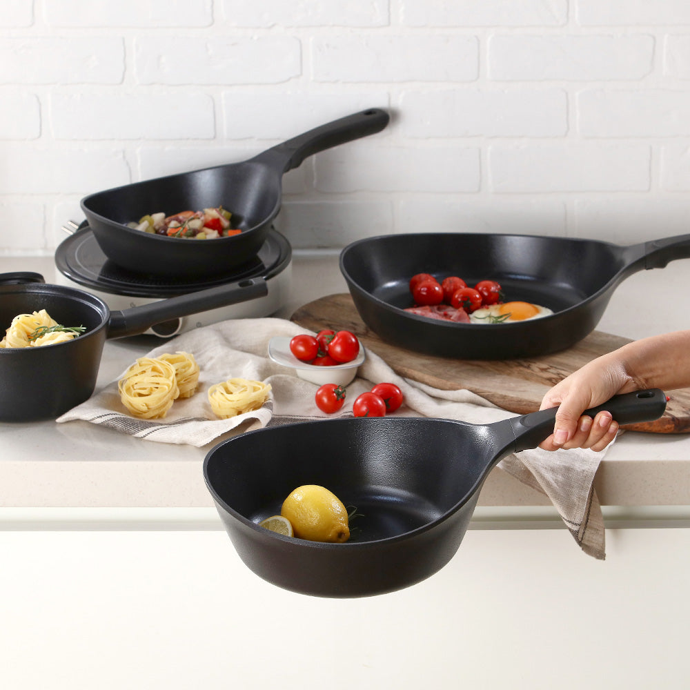 Vulcan 11" Wok