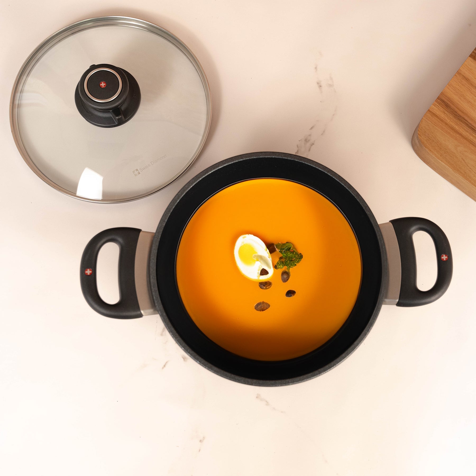 XD Nonstick 2.3 qt Casserole with Glass Lid - Induction | Made in Switzerland