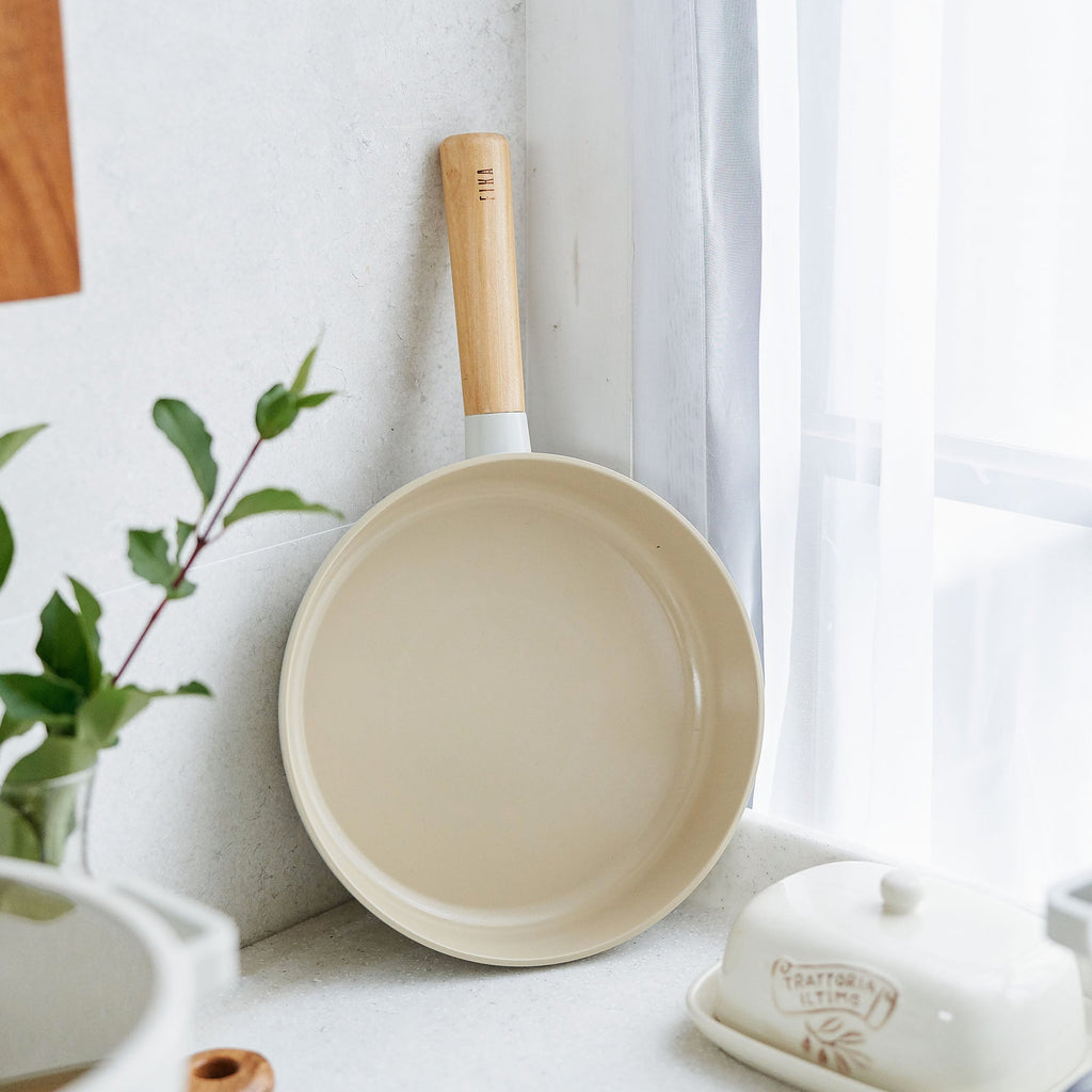 Fika 9.5" Fry Pan