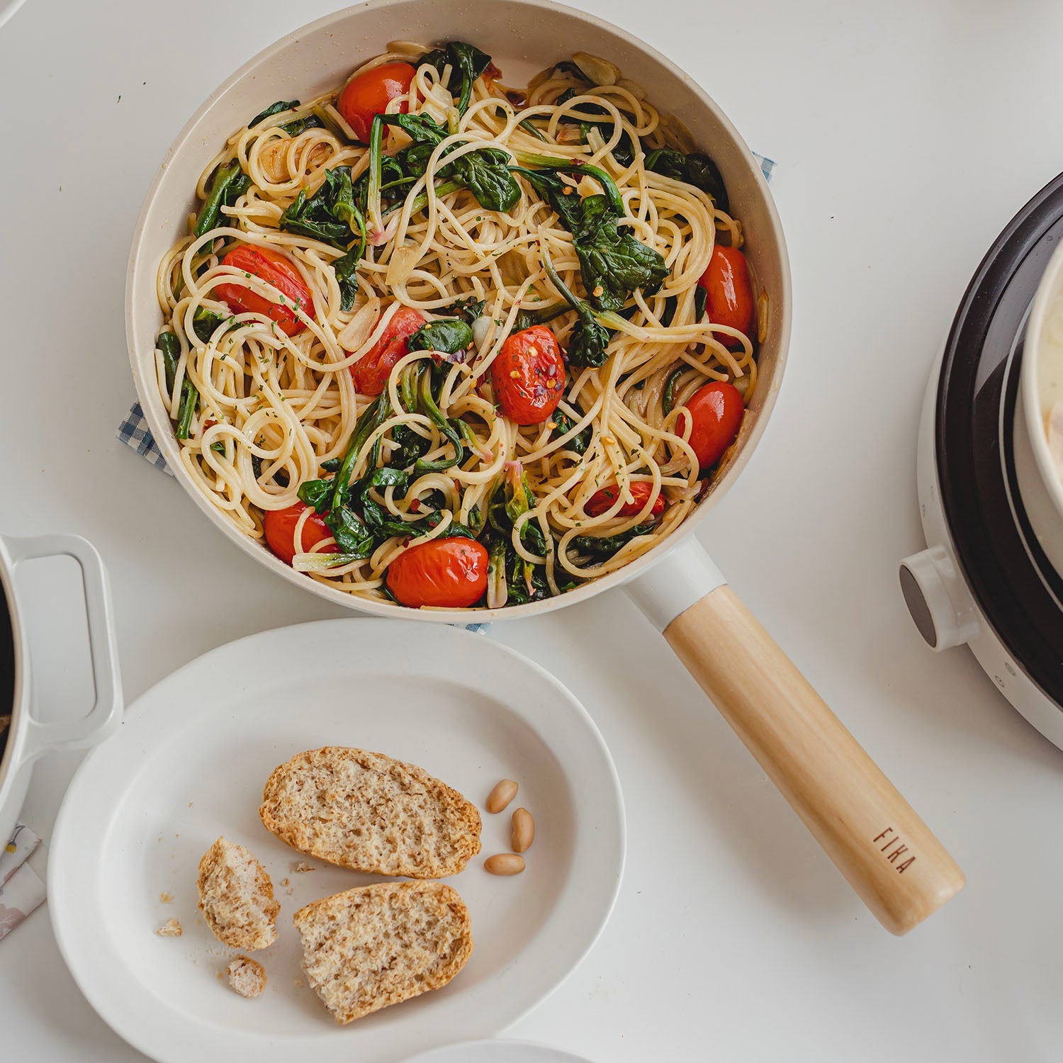 Fika 10" Wok
