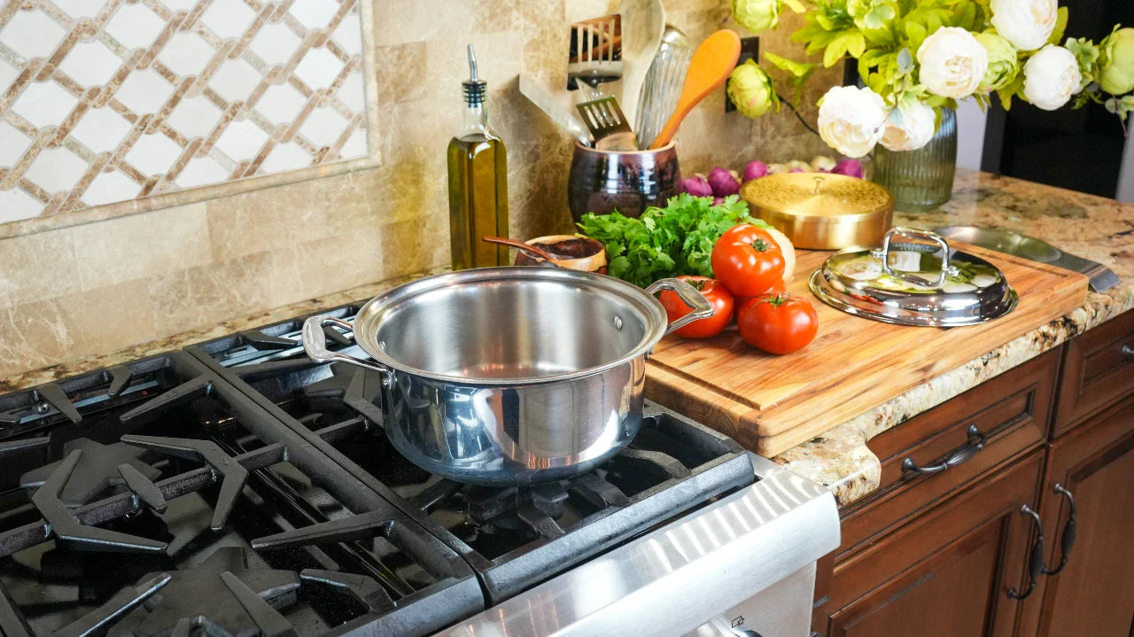 4 Quart Stockpot with Cover