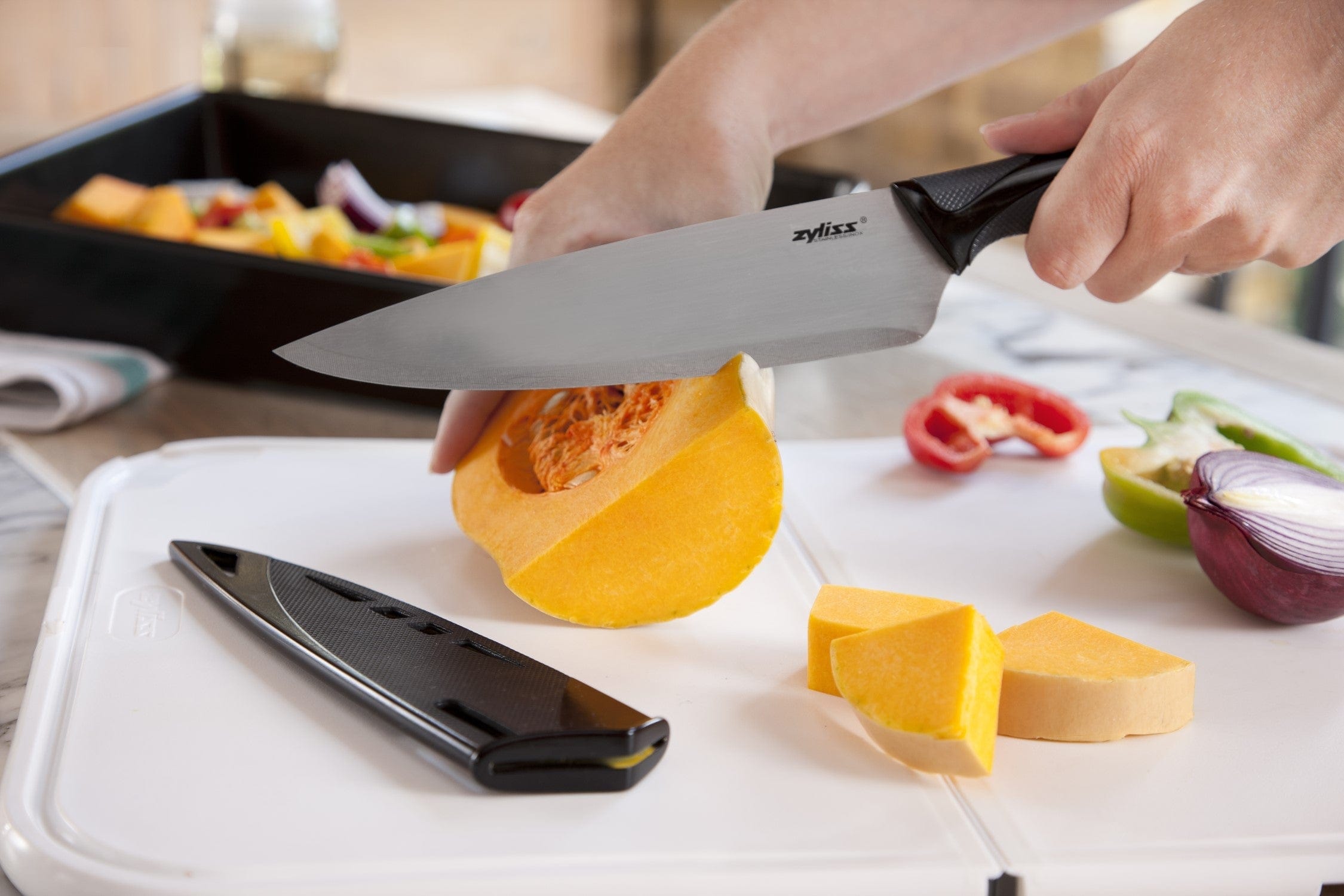 Zyliss Chefs knife with sheath stainless steel blade